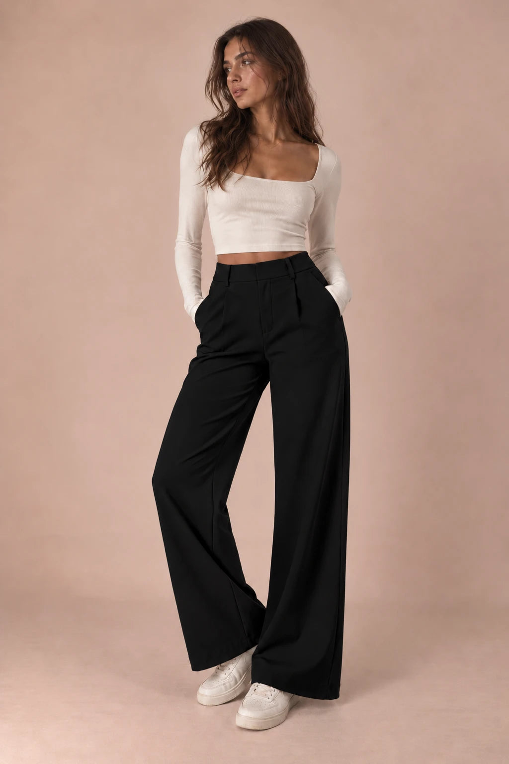 NOVYA high-waisted wide-leg pants – Black